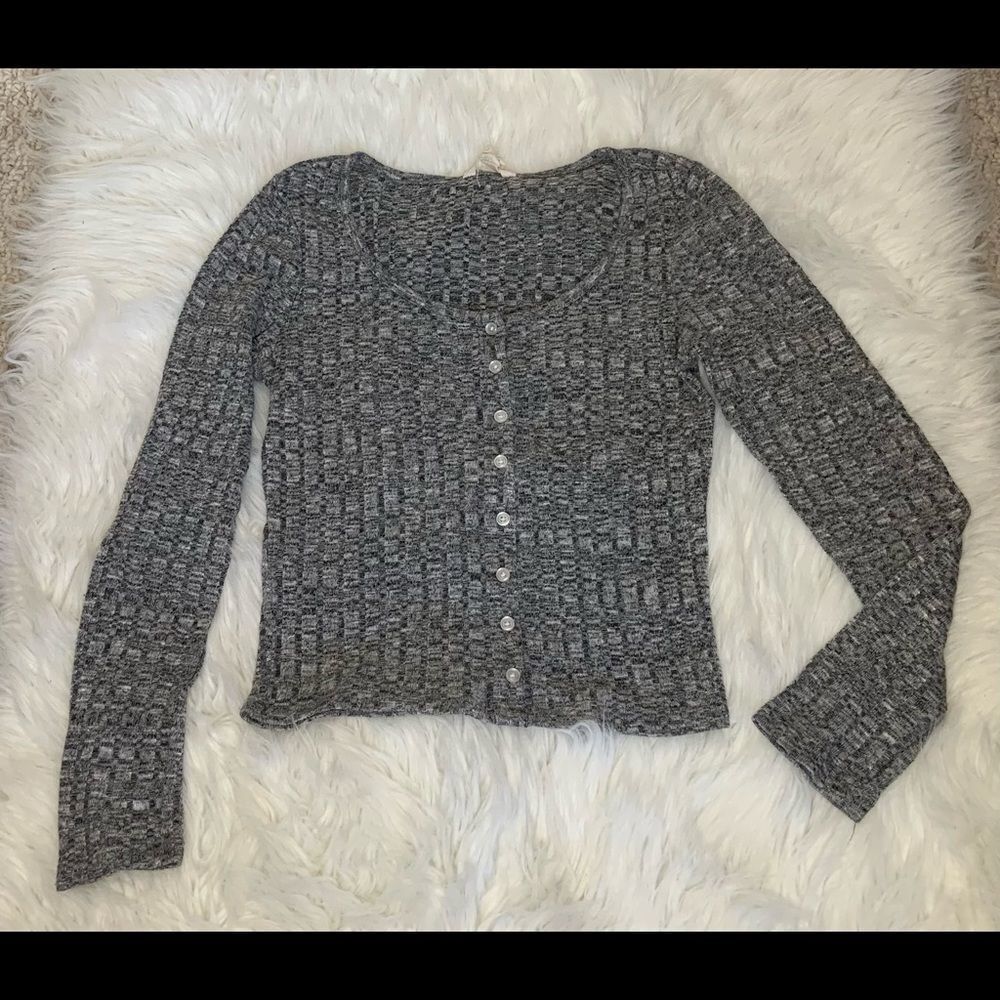 Long Sleeve Cropped Top